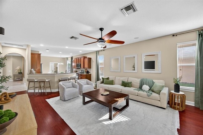 7710 Tuscany Woods Dr in Tampa, FL - Building Photo - Building Photo