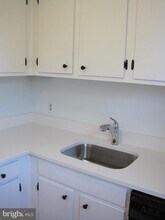 4431 36th St S-Unit -B2 in Arlington, VA - Building Photo - Building Photo