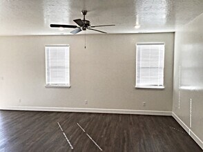 825 S 825 W in West Bountiful, UT - Building Photo - Building Photo