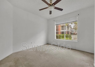 13003 Plantation Park Cir in Orlando, FL - Building Photo - Building Photo