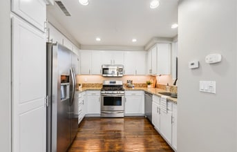 2755 Dietrich Dr, Unit 2755 Dietrich Dr in Tustin, CA - Building Photo - Building Photo