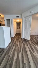 11155 SW 5th Pl in Pembroke Pines, FL - Building Photo - Building Photo