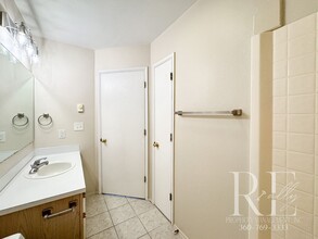 5878 SW Reese Ln in Port Orchard, WA - Building Photo - Building Photo
