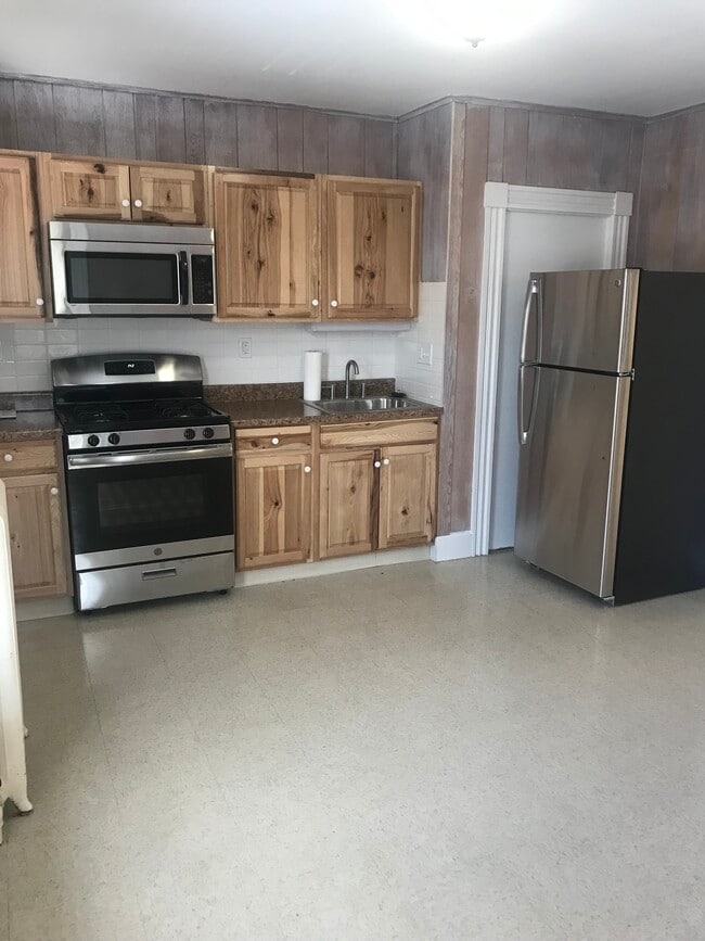 25R Saunders St, Unit 25R in North Andover, MA - Building Photo - Building Photo