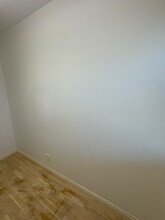 3233 E Broadway in Long Beach, CA - Building Photo - Building Photo