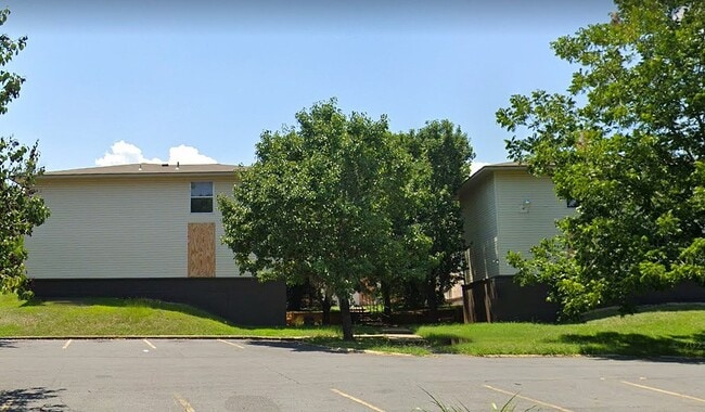 property at 1120 Washington St