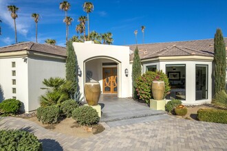 10 Clancy Ln S in Rancho Mirage, CA - Building Photo - Building Photo