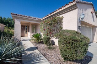 40799 Calle Los Osos in Indio, CA - Building Photo