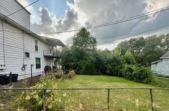 15 York St in Bradford, PA - Building Photo - Building Photo