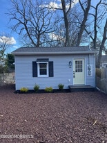 945 Linden Ave in Brick, NJ - Building Photo