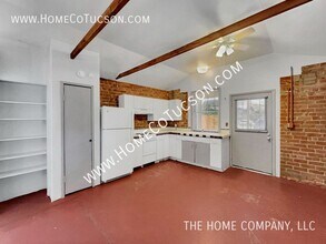 222 E 4th St in Tucson, AZ - Building Photo - Building Photo