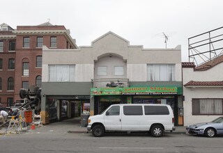 2617-2619 International Blvd in Oakland, CA - Foto de edificio - Building Photo