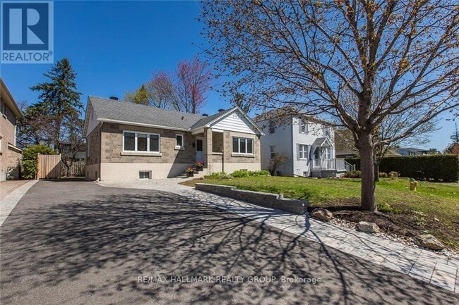 property at 315 Summit Ave