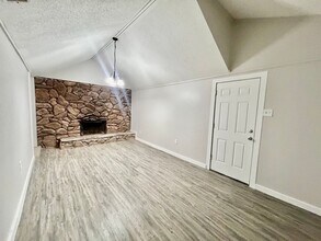 3750 Ridgemont Ave in Memphis, TN - Building Photo - Building Photo