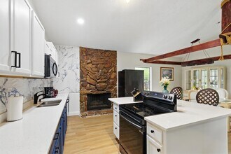 16319 Burns Dr W in Loxahatchee, FL - Building Photo - Building Photo