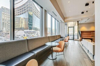 135 Seaport Blvd, Unit 532 in Boston, MA - Building Photo - Building Photo