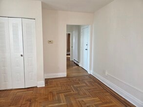 144 Old Bergen Rd, Unit B5 in Jersey City, NJ - Foto de edificio - Building Photo