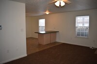 Building Photo - Monteray Place Apartamentos in Louisville, Kentucky