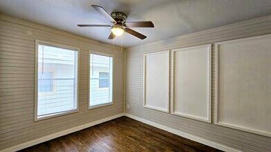 1405 Moore St in Commerce, TX - Building Photo - Building Photo