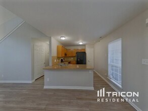 5407 River Falls Dr in Charlotte, NC - Foto de edificio - Building Photo