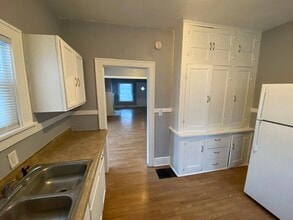 1150 Wisconsin Ave in Beloit, WI - Foto de edificio - Building Photo