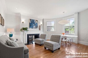 244 Beacon St in Boston, MA - Building Photo