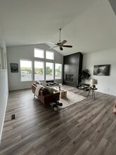 17147 W 11th Ave, Unit 17147 W. 11th Ave in Golden, CO - Foto de edificio - Building Photo