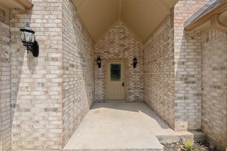 237 Camden Hills Dr in Montgomery, TX - Building Photo - Building Photo