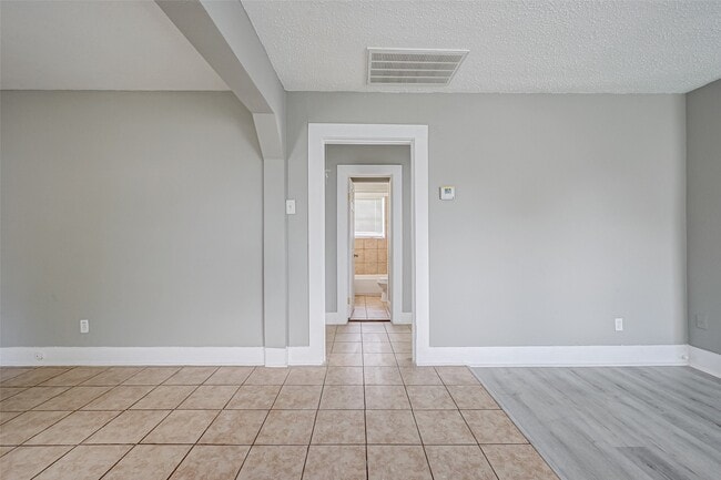 property at 1101 Elm Unit A St