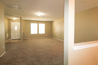 20823 Blue Trinity in San Antonio, TX - Building Photo - Building Photo