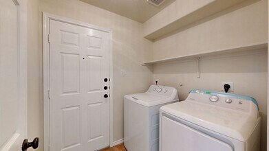 4605 Green Meadow St in Killeen, TX - Building Photo - Building Photo