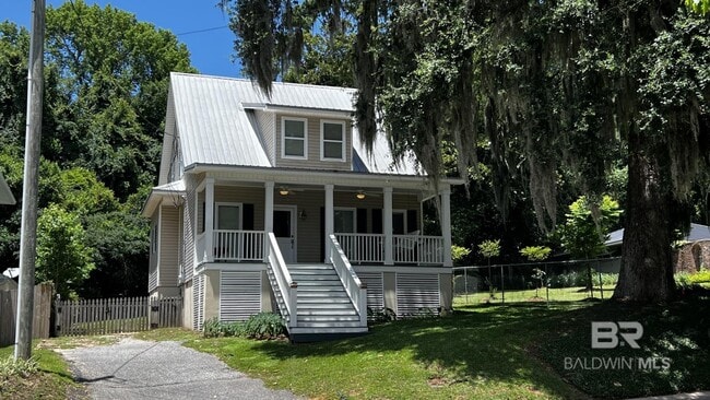 property at 295 Belrose Ave
