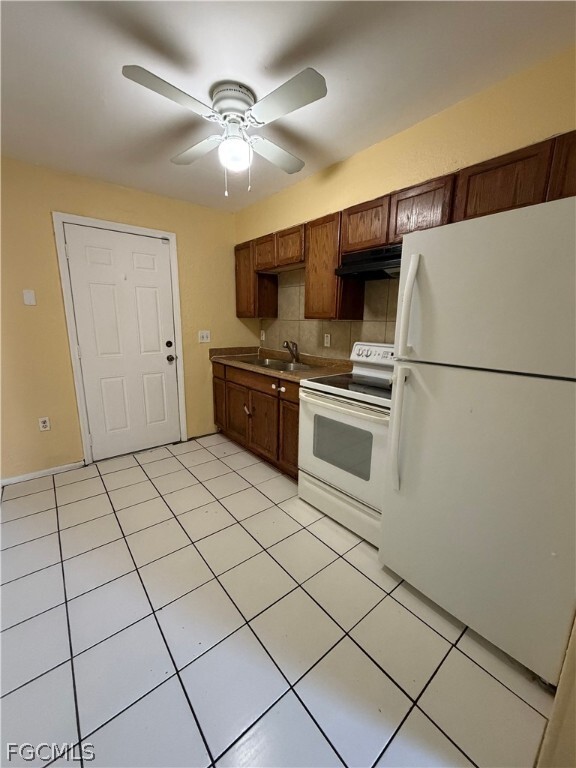 1840 Lafayette St in Ft. Myers, FL - Building Photo - Building Photo