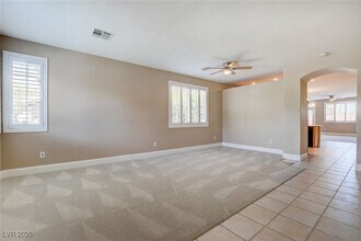 14 Golden View St in Henderson, NV - Building Photo - Building Photo