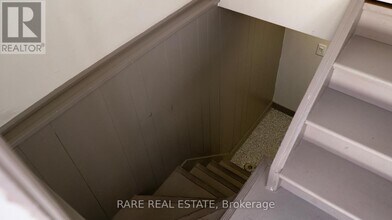 33 Juliet Crescent in Toronto, ON - Building Photo - Building Photo