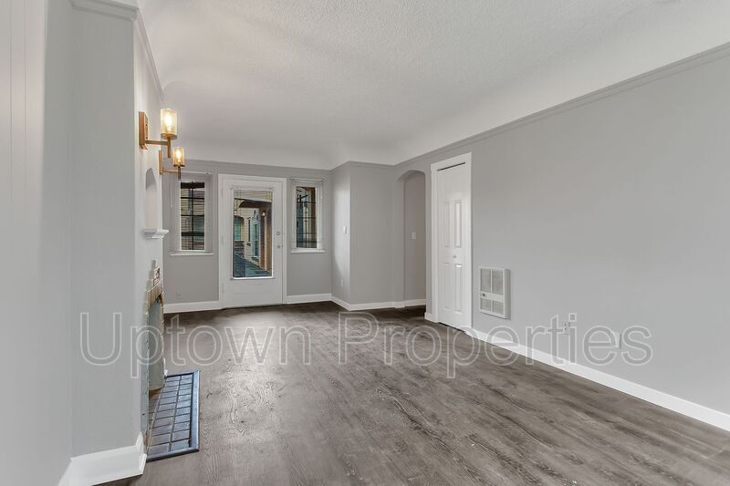 1328 NE 68th Ave in Portland, OR - Building Photo