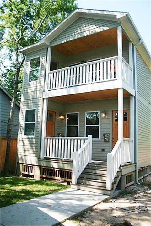 617 Allston St in Houston, TX - Building Photo