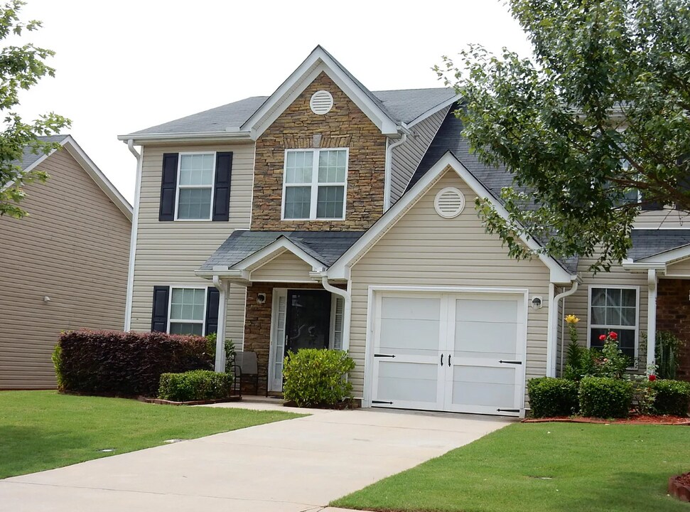 5000 Village Run Dr in Mcdonough, GA - Building Photo