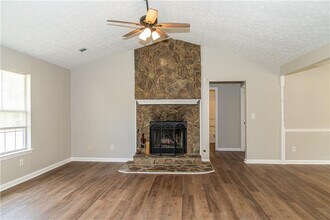291 Fern Ct in Hampton, GA - Building Photo - Building Photo