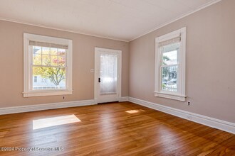 1502 Price St-Unit -1504 in Scranton, PA - Building Photo - Building Photo