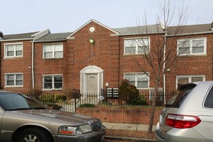 1724 Capitol Ave NE in Washington, DC - Building Photo