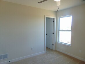 3211 Napoli Dr in Columbia, MO - Building Photo - Building Photo