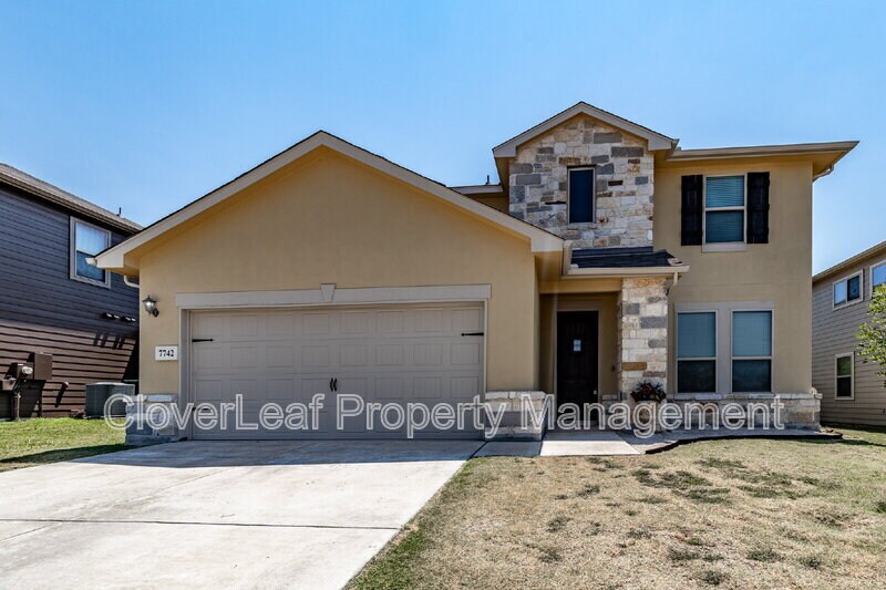 7742 Brigadier Pass in Converse, TX - Building Photo