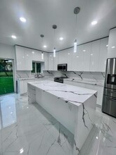 10151 NW 21st Ct in Miami, FL - Building Photo - Building Photo