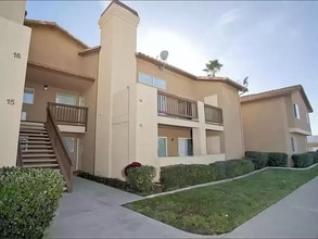 42140 Lyndie Ln, Unit 14 in Temecula, CA - Building Photo - Building Photo