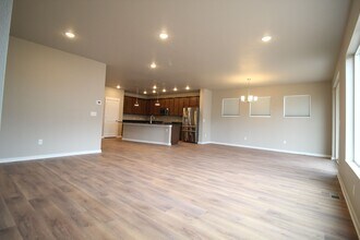 5267 Honeycomb Ave in Timnath, CO - Building Photo - Building Photo