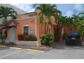 237 38th St in Miami Beach, FL - Building Photo - Building Photo