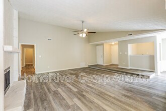 299 Park Ridge Ct in Riverdale, GA - Building Photo - Building Photo