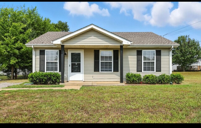 property at 955 Winesap Rd