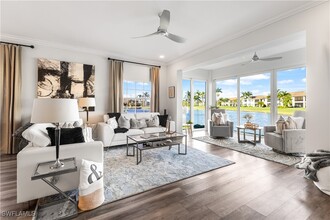 3580 Windjammer Cir in Naples, FL - Building Photo - Building Photo